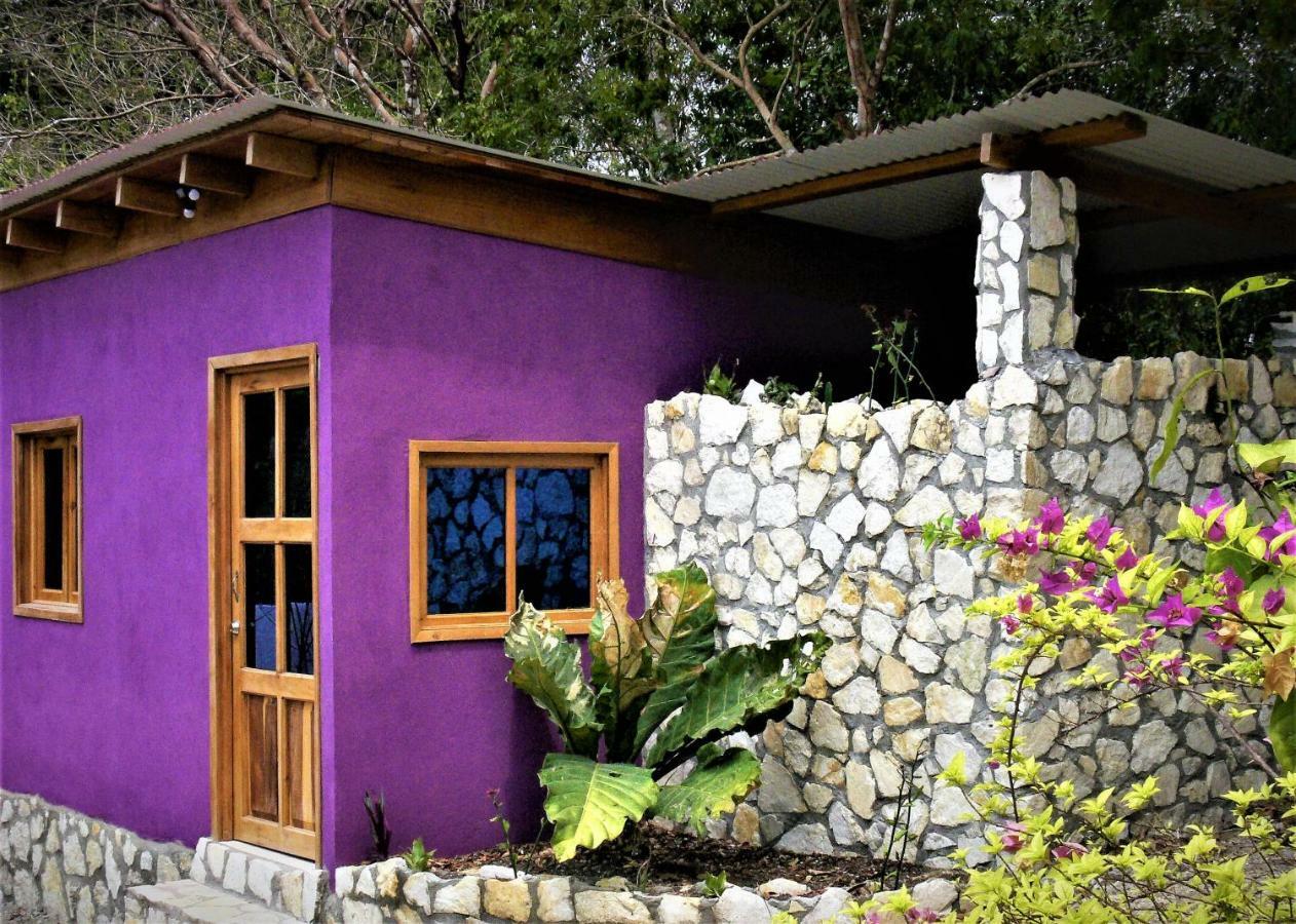 Alice Guesthouse El Remate Exterior foto